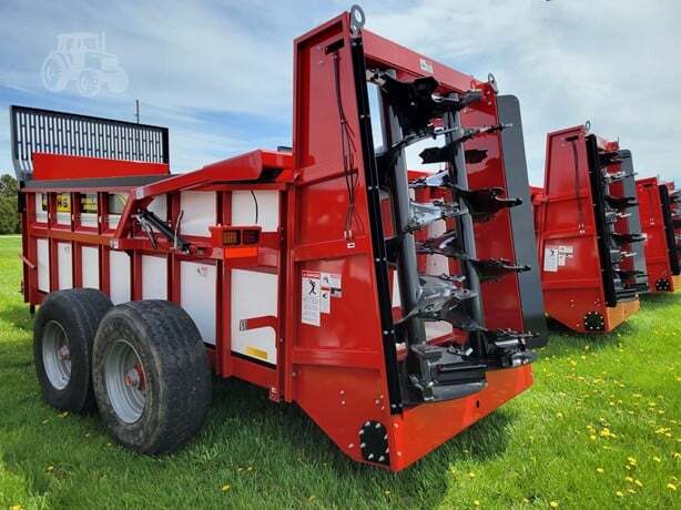 HPV4255 Hydraulic Push Manure Spreader